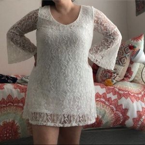Lace bell-sleeved dress